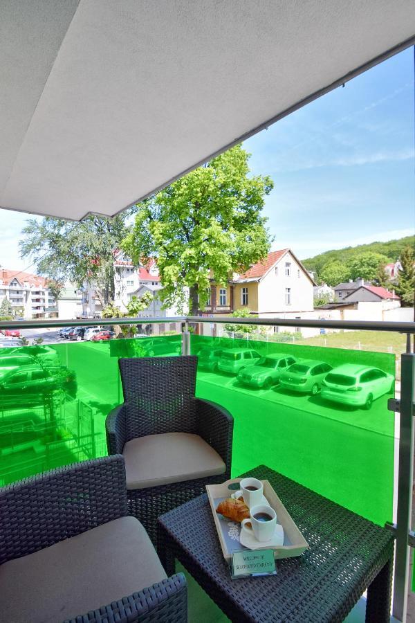 Sea-View Apartamenty Kolorowe Balkony ミエンジズドロイェ エクステリア 写真
